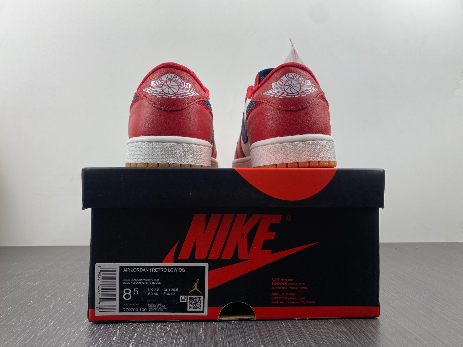AIR JORDAN 1 LOW DZ0790-100