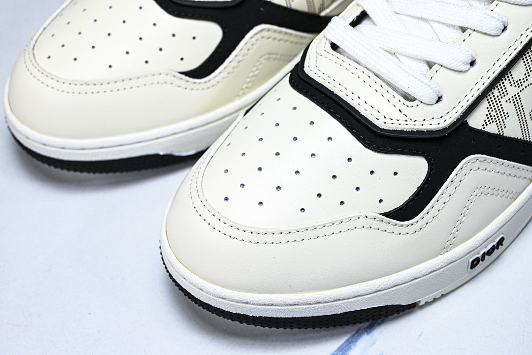 DR B27 Sneaker