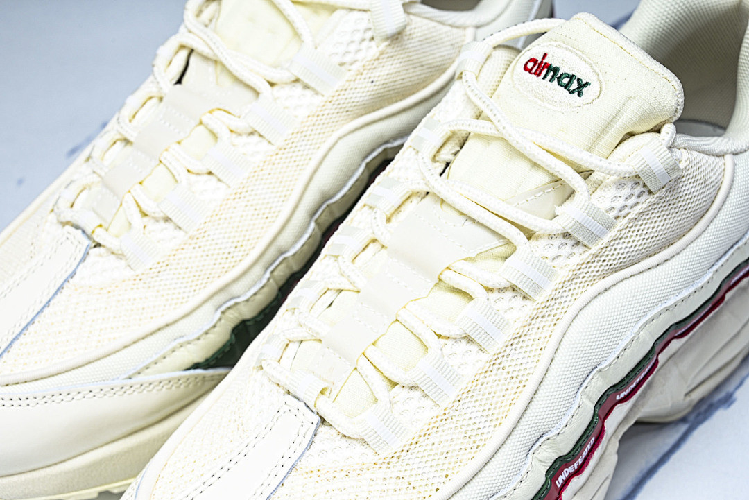 Undefeated x Nike Air Max 95 SP IB4453-100