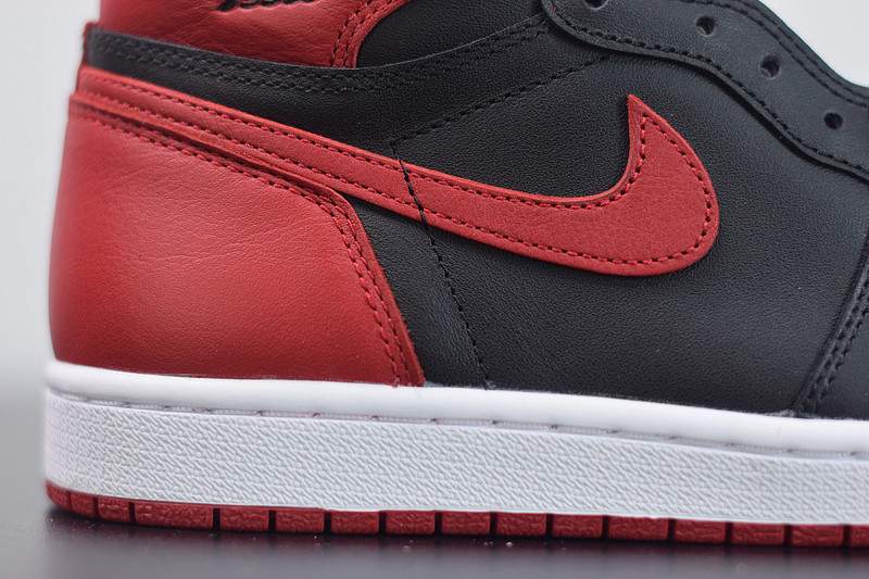 Air Jordan 1 Retro High OG Bred 555088-001