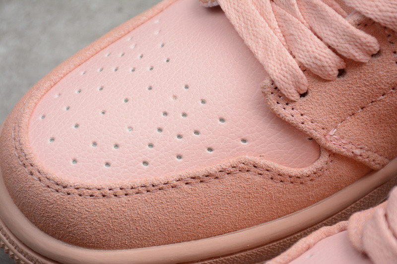 Nike Air Jordan 1 Low Coral Stardust Pink Club Gold CJ9216-676