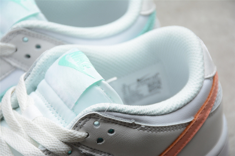 Nike Dunk Low Tropical Twist (GS) CW1590-101