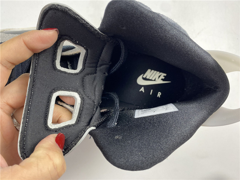 Air Jordan 6 WMNS “Tech Chrome” CK6635-001