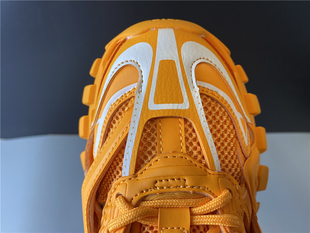 BLCG Track 2.0 568615-W2GN5-5817