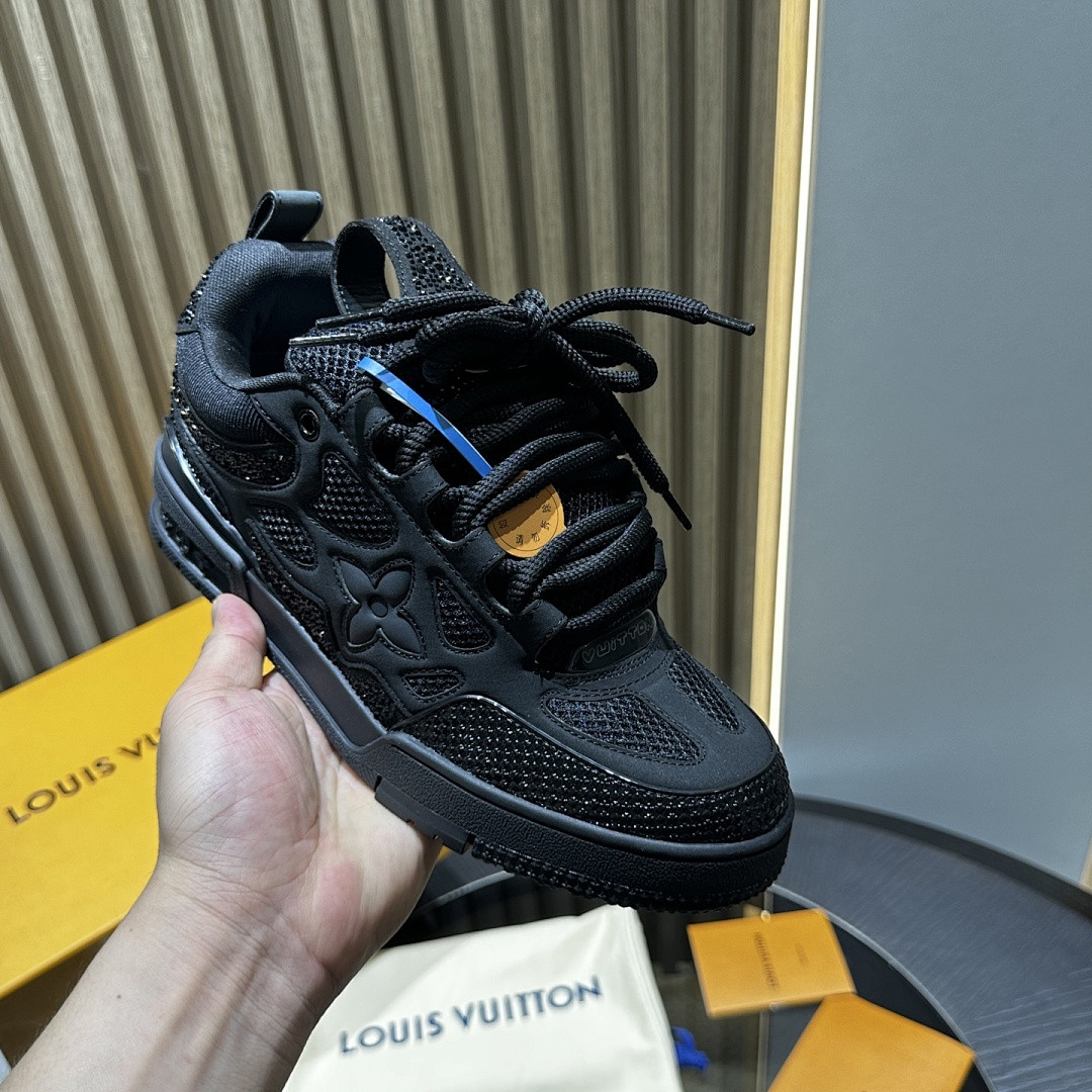 (ALL BLACK) L*V SKATE