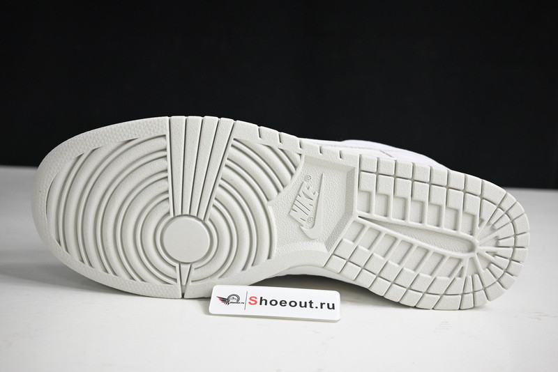 Nike Dunk Low PRM “Vast Grey” DD8338-001