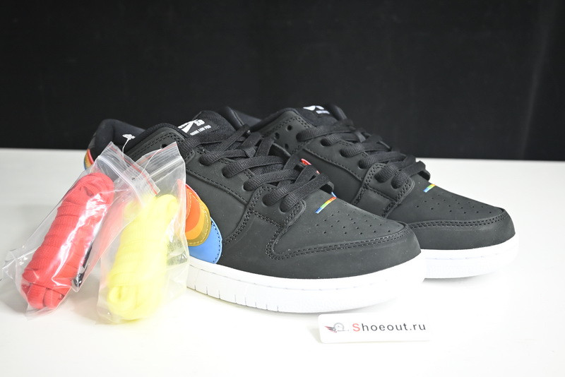 Polaroid x Nike SB Dunk Low DH7722-001