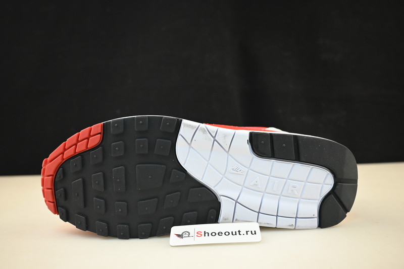 Air Max 1 "Anniversary Red" (2017/2018 Restock Pair) 908375-103