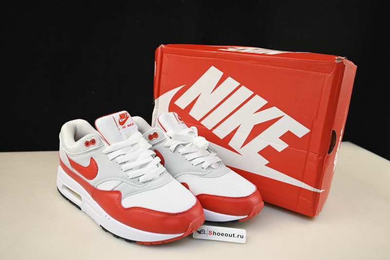 Air Max 1 "Anniversary Red" (2017/2018 Restock Pair) 908375-103