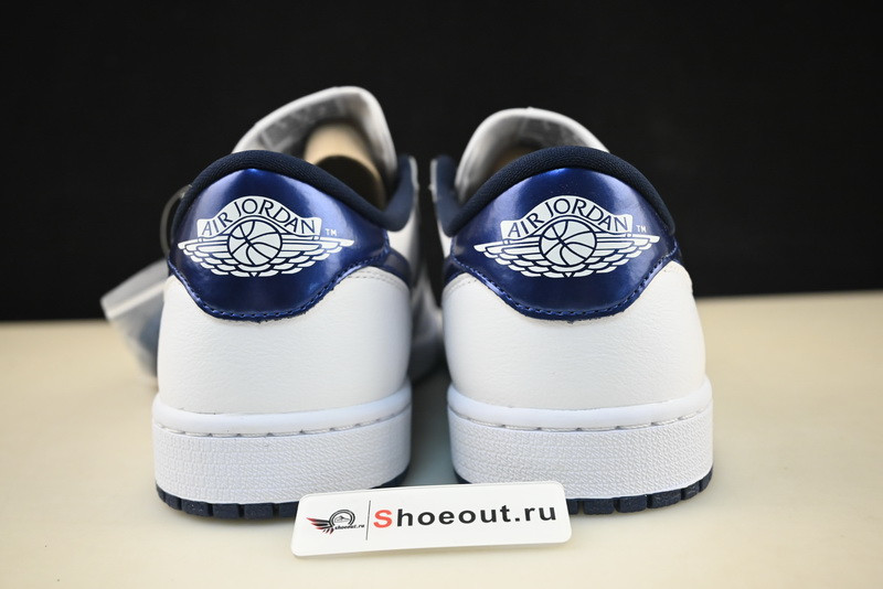 Jordan 1 Retro Low Metallic Blue  705329-106