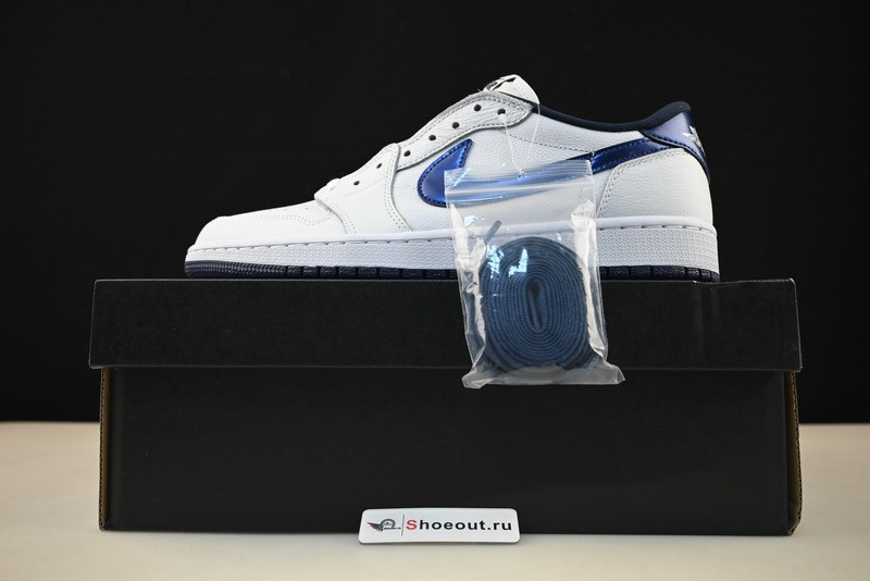 Jordan 1 Retro Low Metallic Blue  705329-106