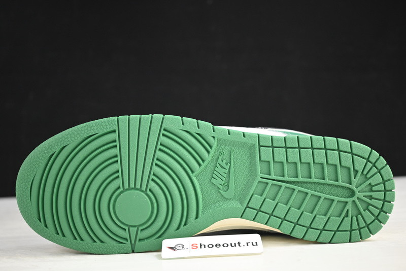 Nike Dunk Low SE “Lottery” DR9654-100