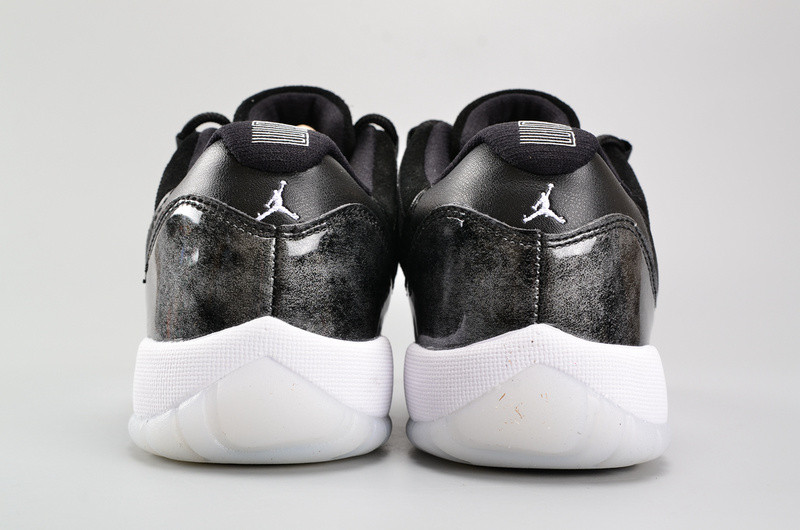 AIR JORDAN 11 RETRO LOW BG (GS) "BARON"  womens  528896-010