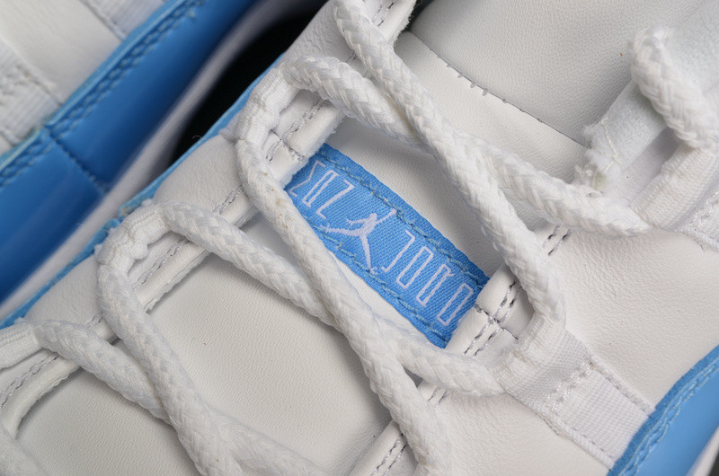 AIR JORDAN 11 RETRO LOW "CAROLINA 2017 RELEASE" mens 528895-106