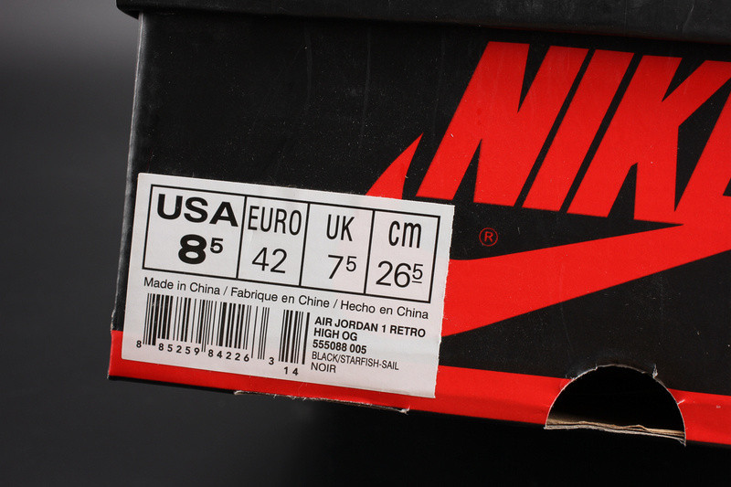 AIR JORDAN 1 RETRO HIGH OG “SHATTERED BACKBOARD”555088-005