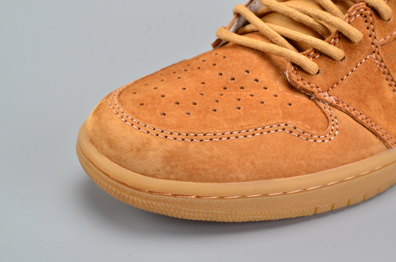 Air Jordan 1 Retro High OG “Wheat”  Golden Harvest/Elemental Gold mens 555088-710