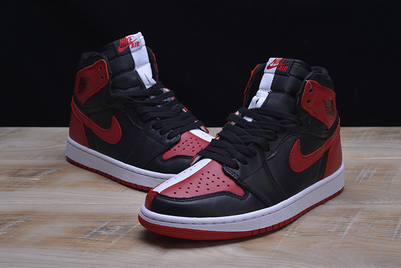 Air Jordan 1 Retro OG High Homage To Home 861428-061