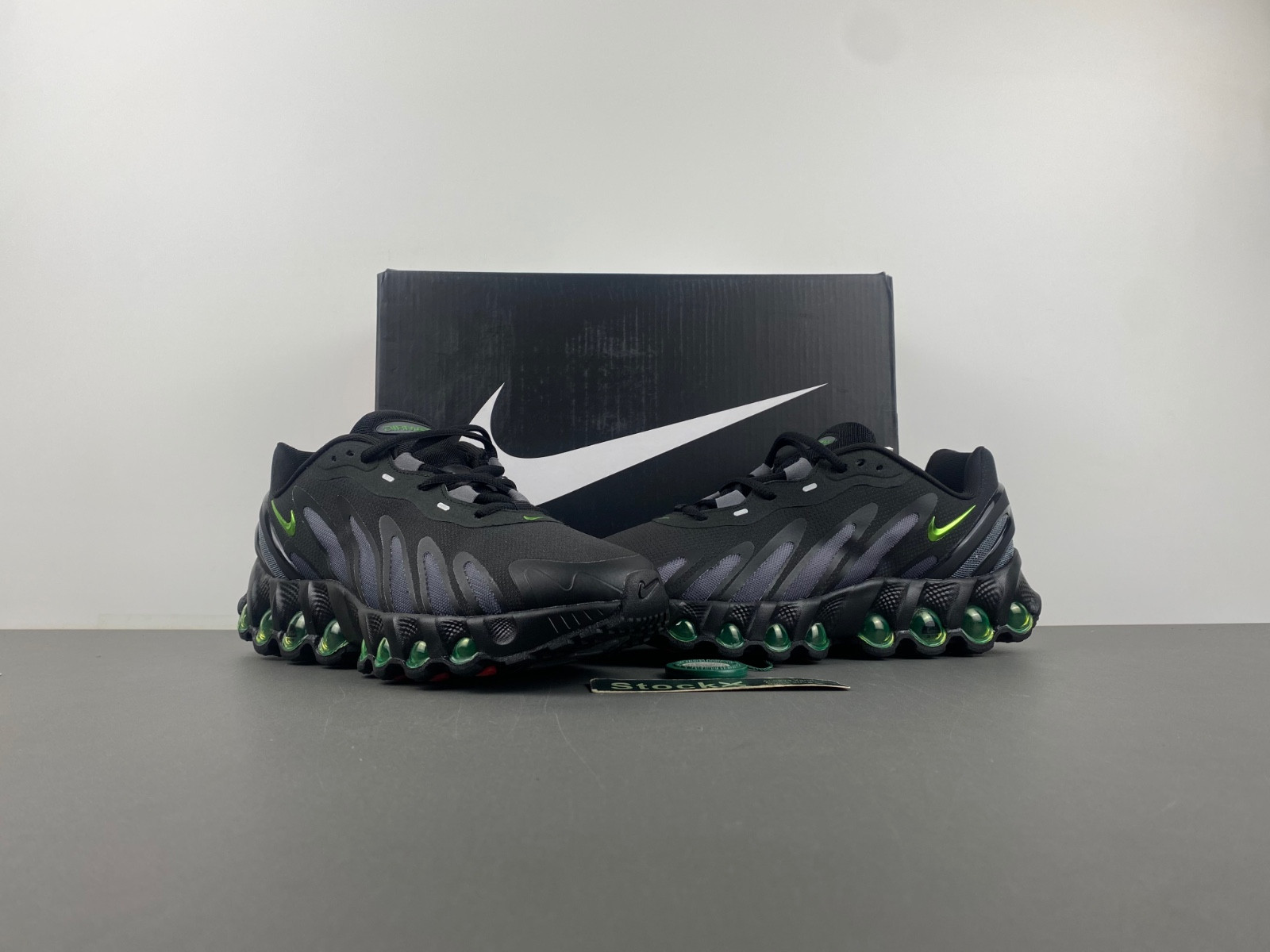 Nike Air Max Dn8 Black FQ7860-006