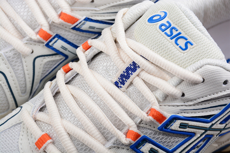 As*ic*s gel-flux 1011b109-203