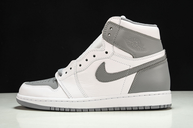 Air Jordan 1 High OG “Stealth” 555088-037
