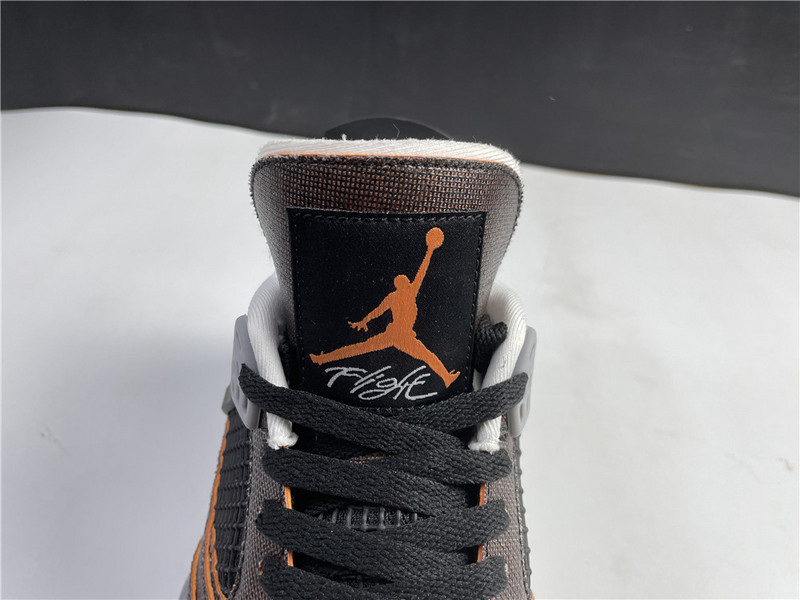 Jordan 4 Retro Starfish CW7183-100