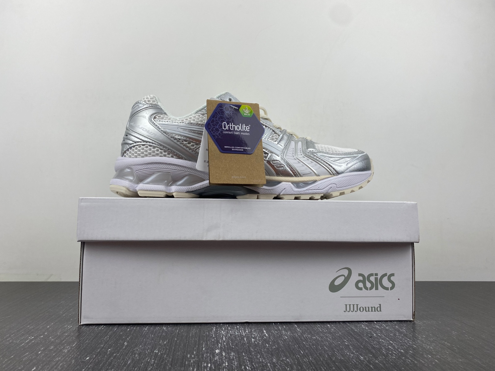 As*ic*s gel-kayano 14  1201a457-100