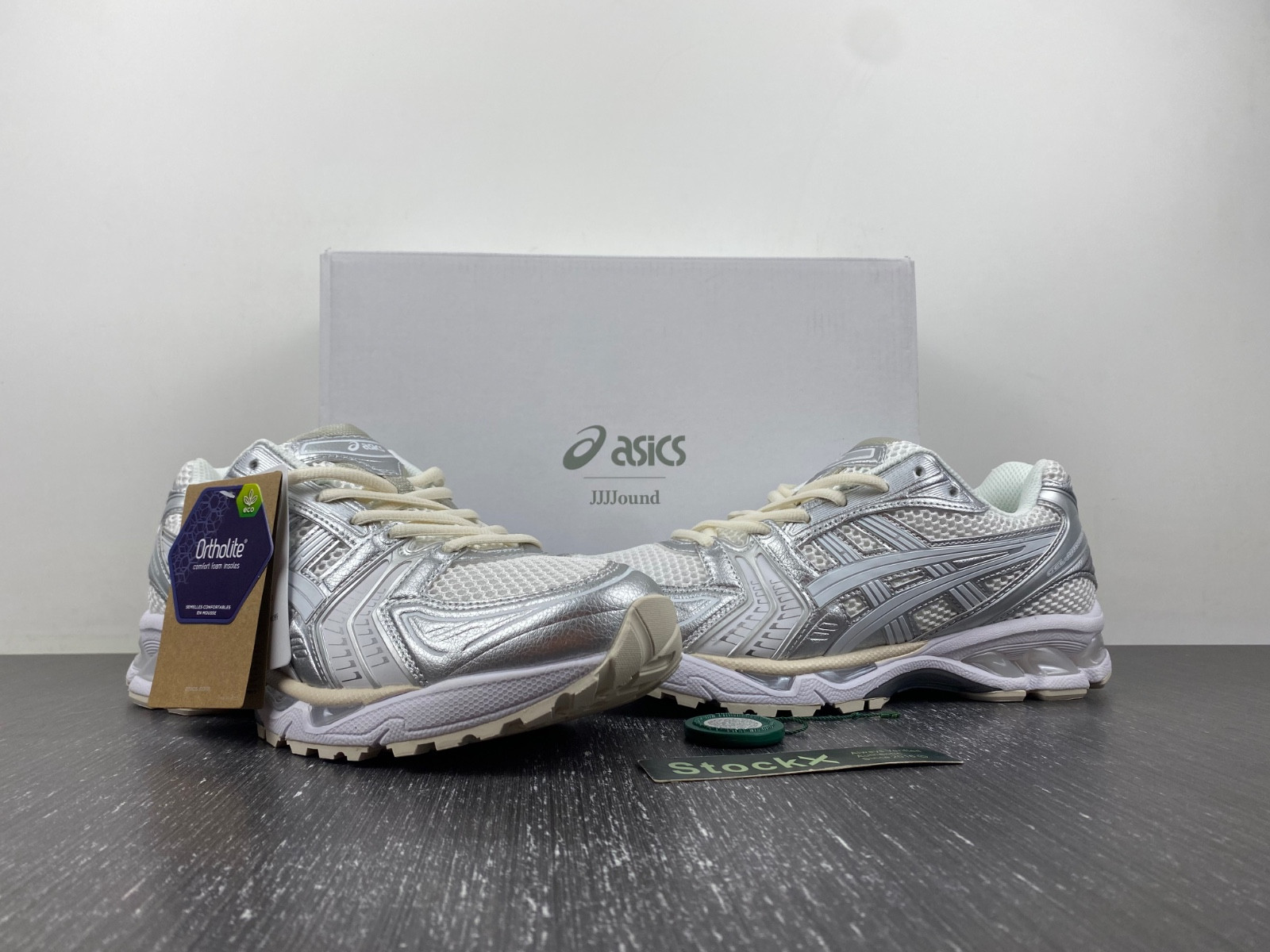 As*ic*s gel-kayano 14  1201a457-100