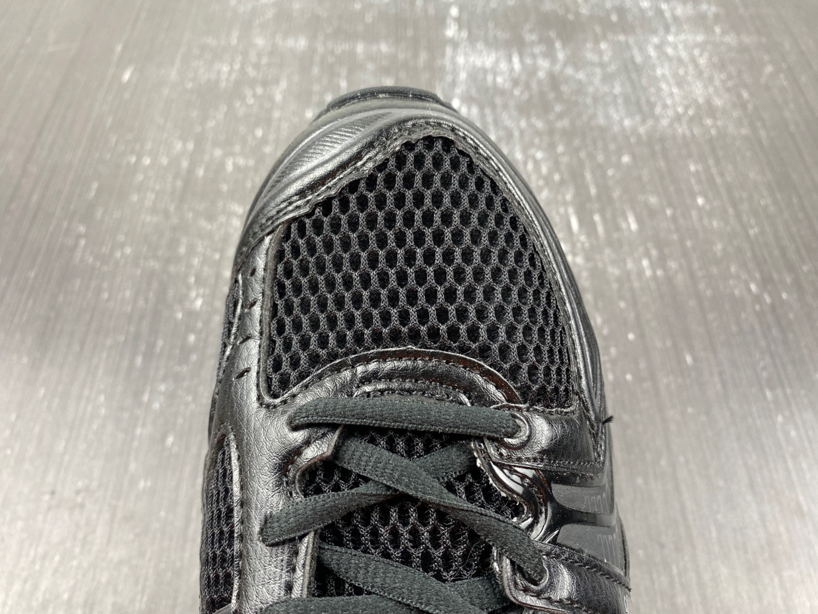 As*ic*s gel-kayano 14  1201a019-001