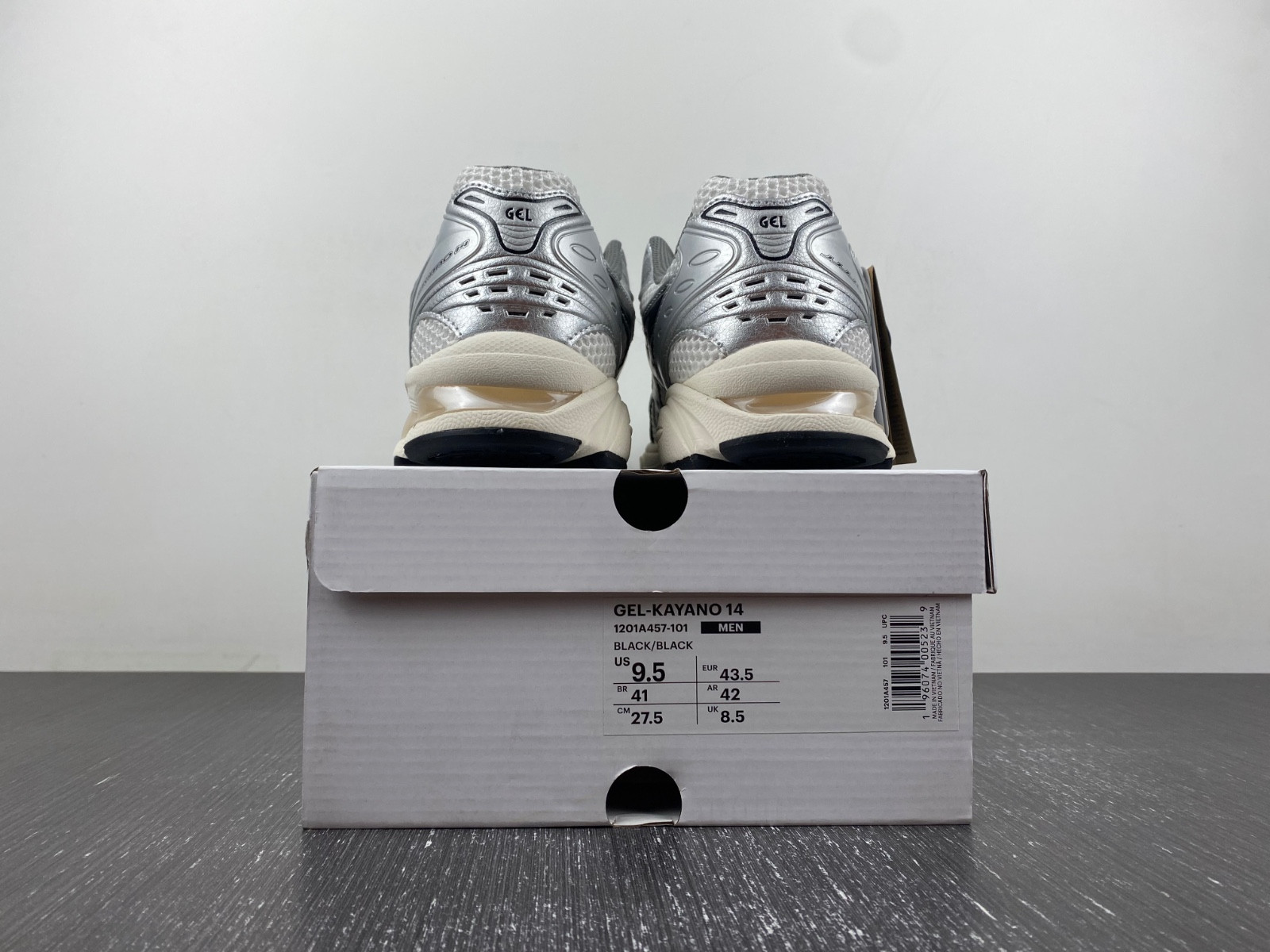 As*ic*s gel-kayano 14  1201a457-101