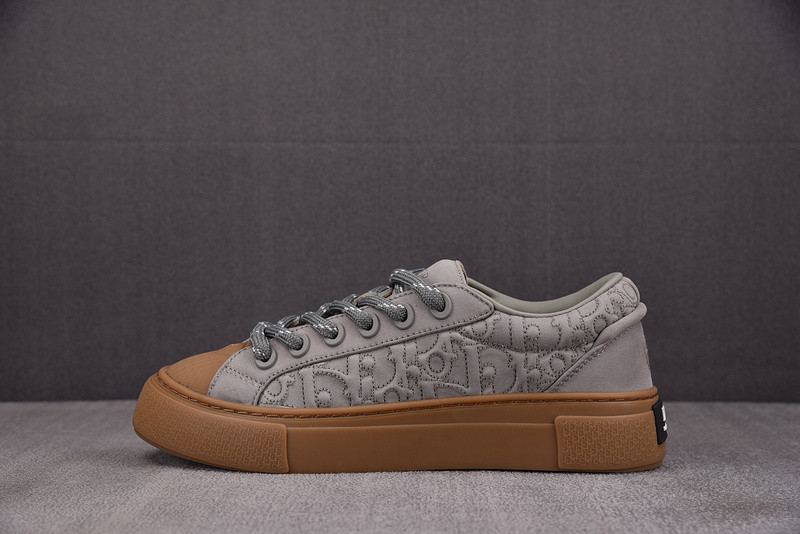 DR B33 Sneaker