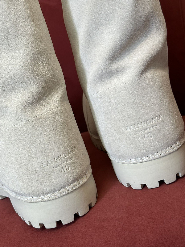Ba*len*cia*ga boots