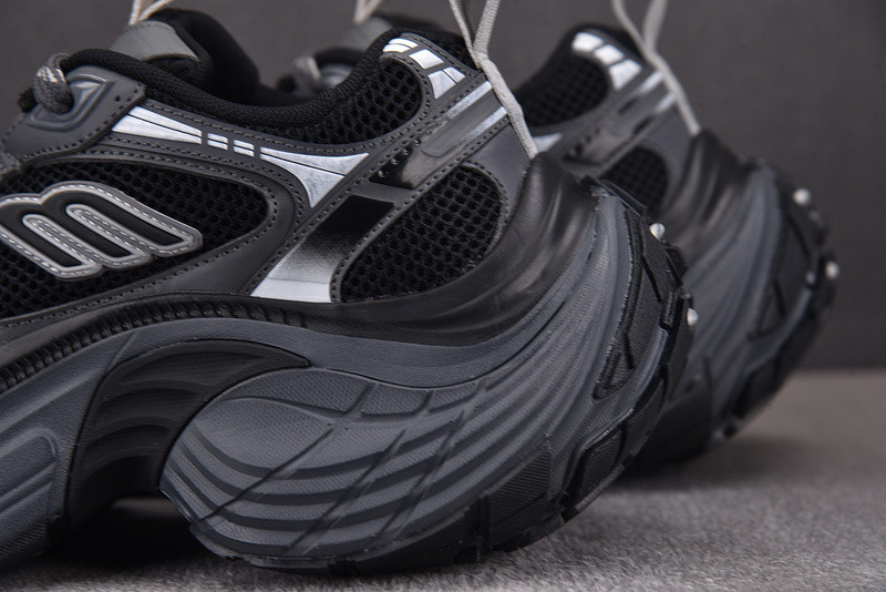 Ba*len*cia*ga sneaker 815859 w2mv2 1012