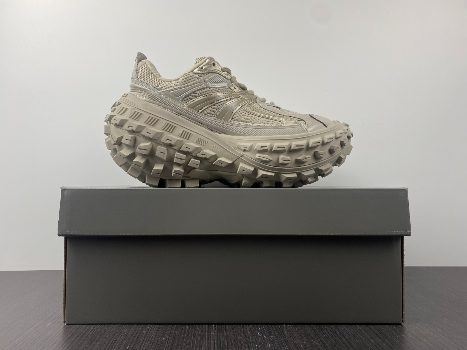 Ba*len*cia*ga blc-02