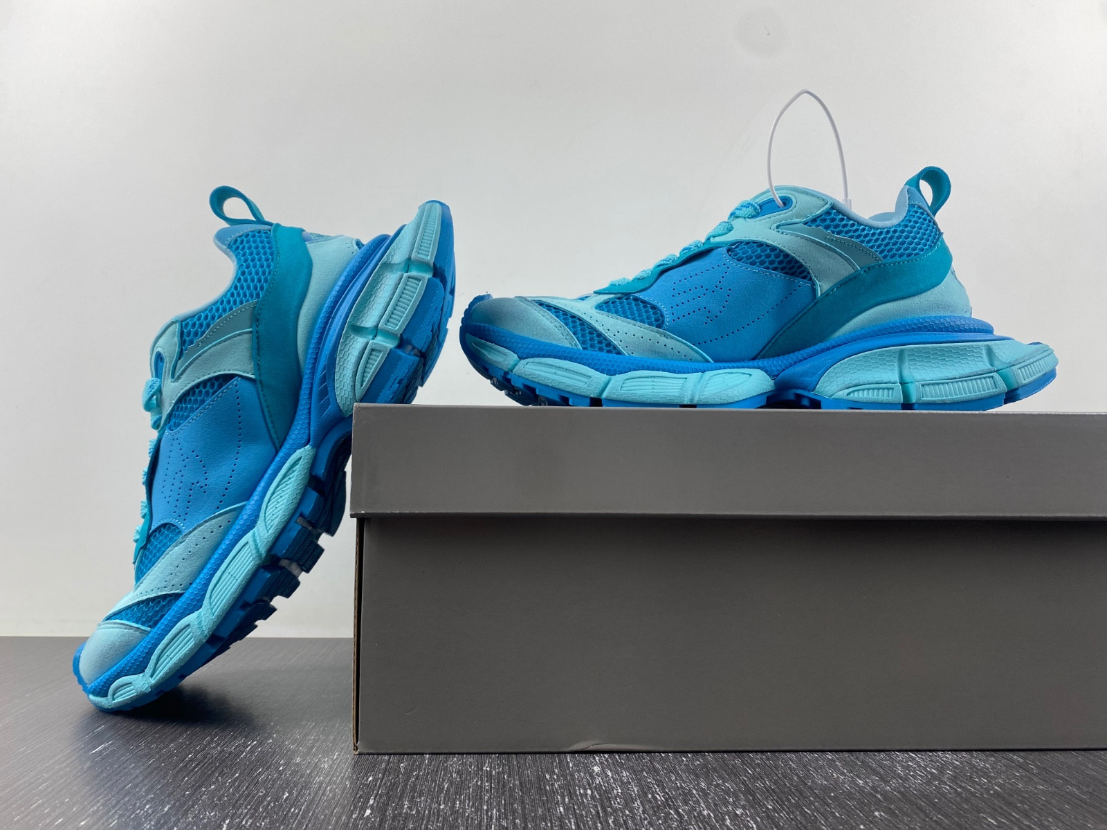 Ba*len*cia*ga 3xl 759693 w3xli 0510