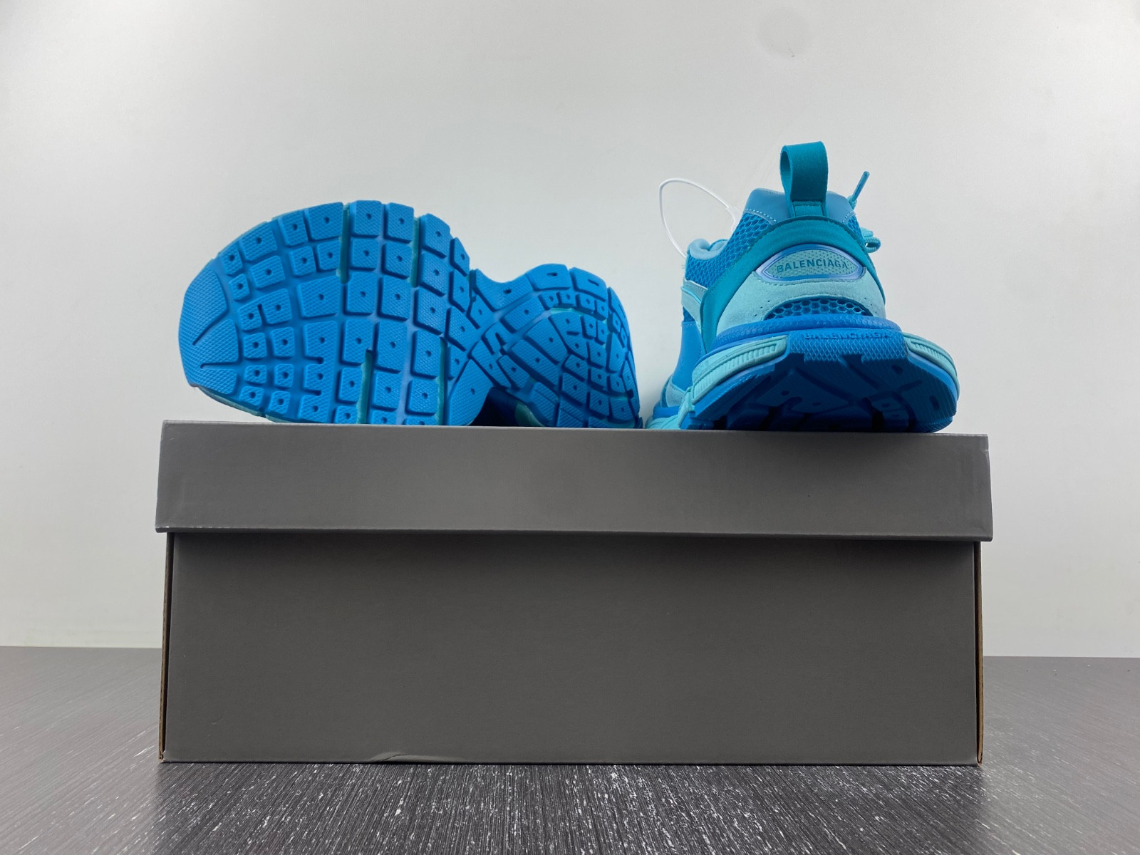 Ba*len*cia*ga 3xl 759693 w3xli 0510