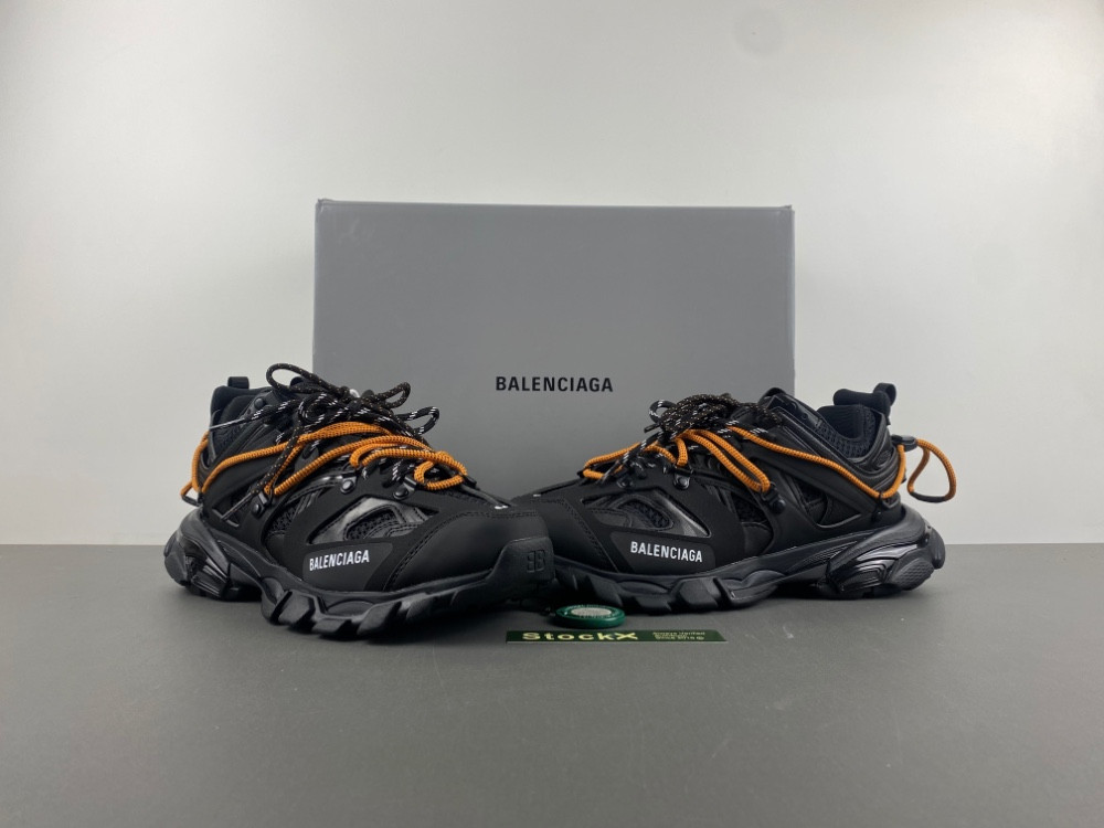 Balenciaga track 800592 WTRHK 1000