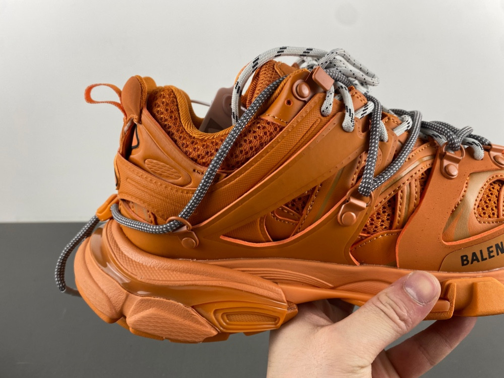 Balenciaga track 800592 WTRHK 7000