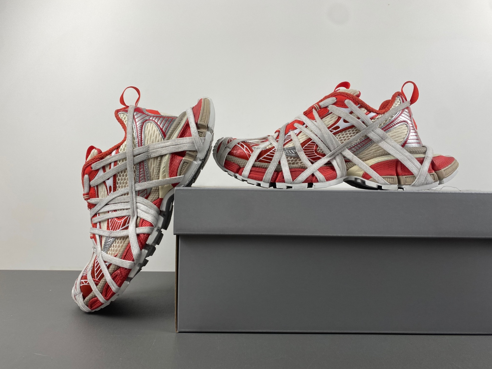 Ba*len*cia*ga phantom sneaker 778698 w3xll 7597