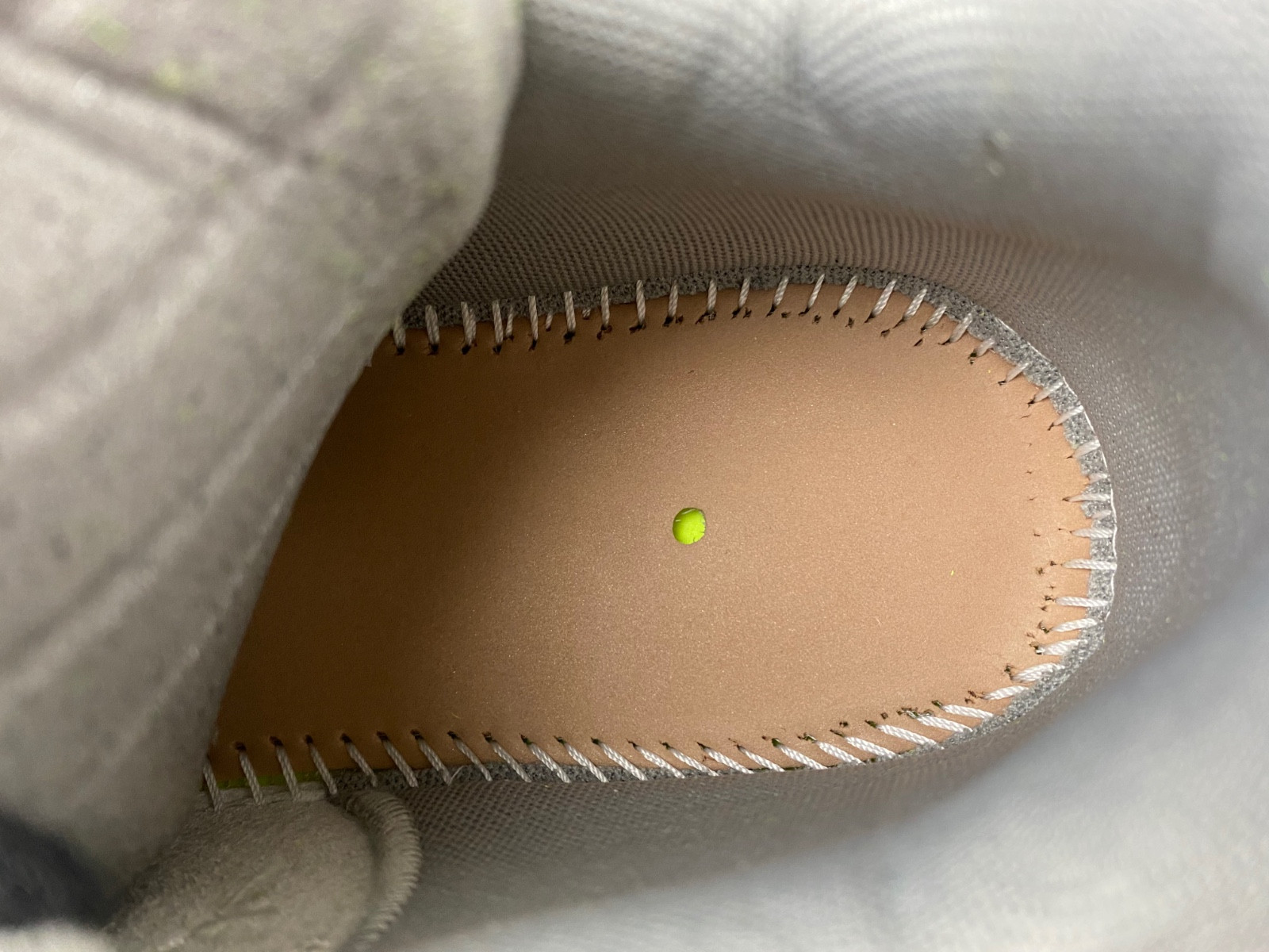 Ba*len*cia*ga triple s  712821 w2zb5 7512