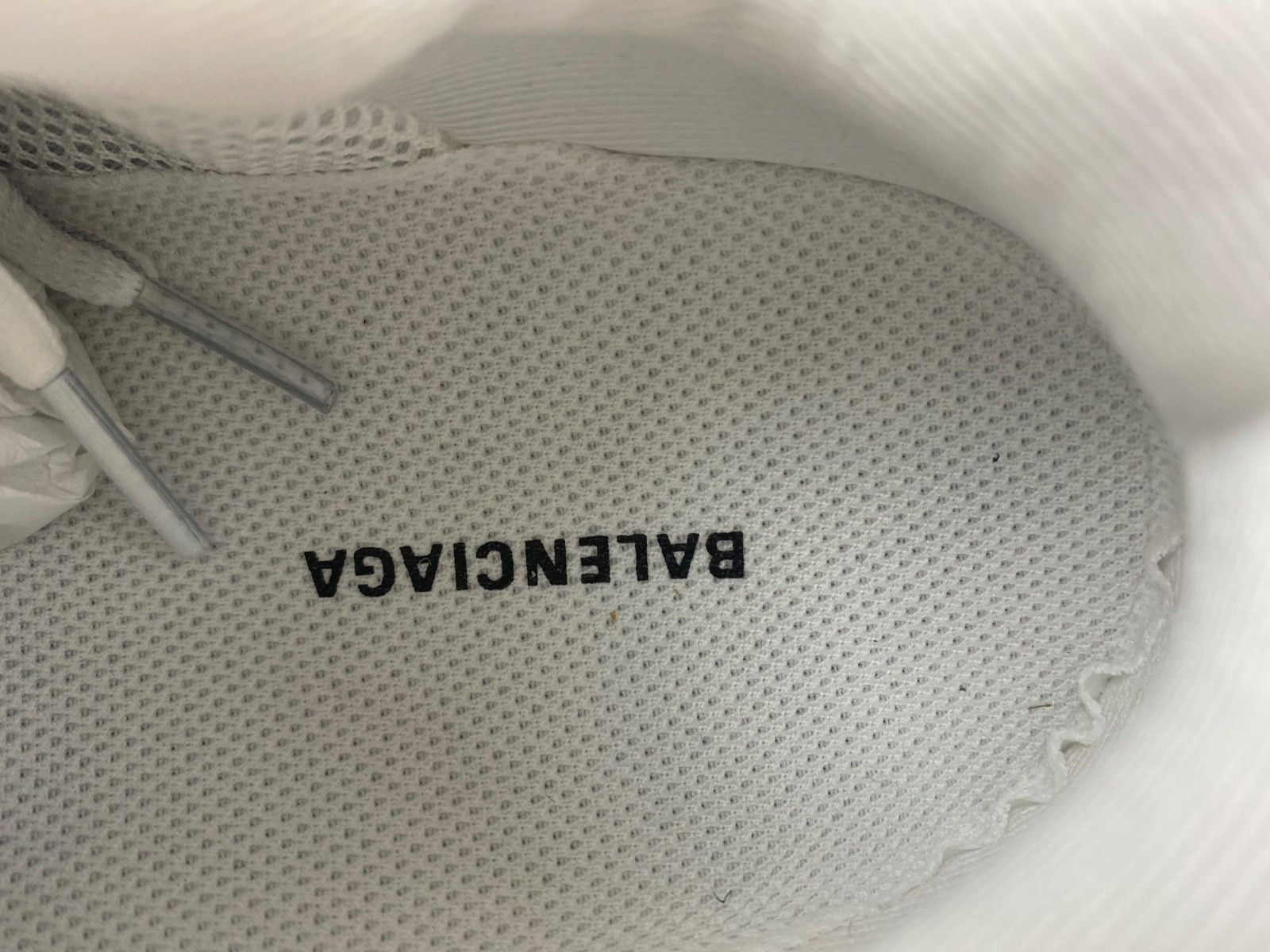 Ba*len*cia*ga track  542436 w2fs9 9041