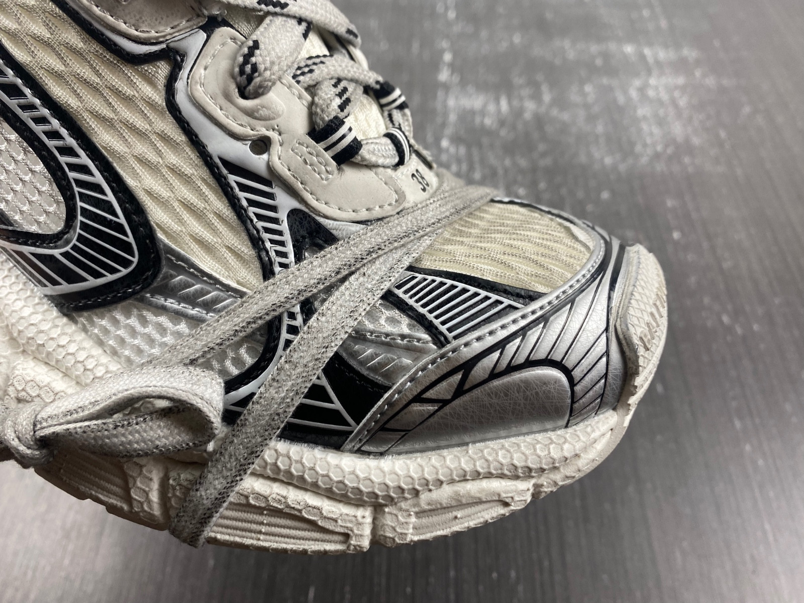 Ba*len*cia*ga 3xl 734731 w3xl4 9710