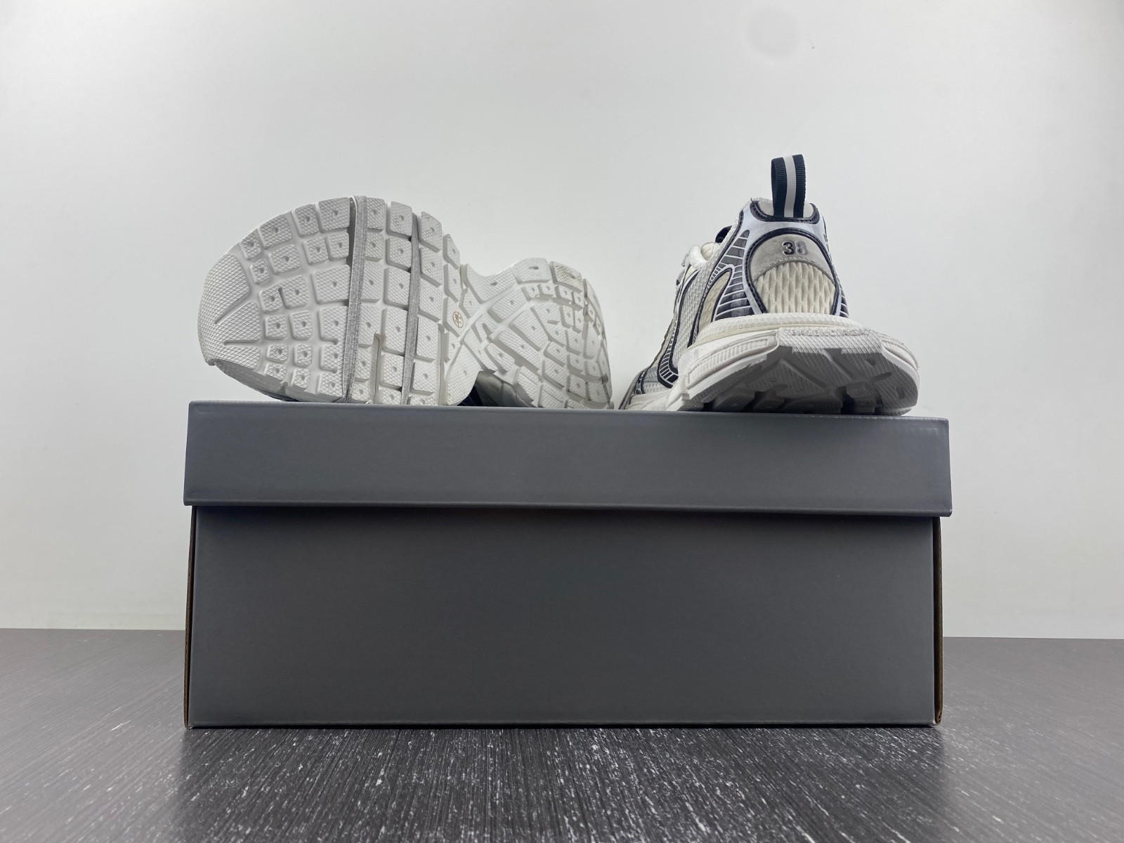 Ba*len*cia*ga 3xl 734731 w3xl4 9710