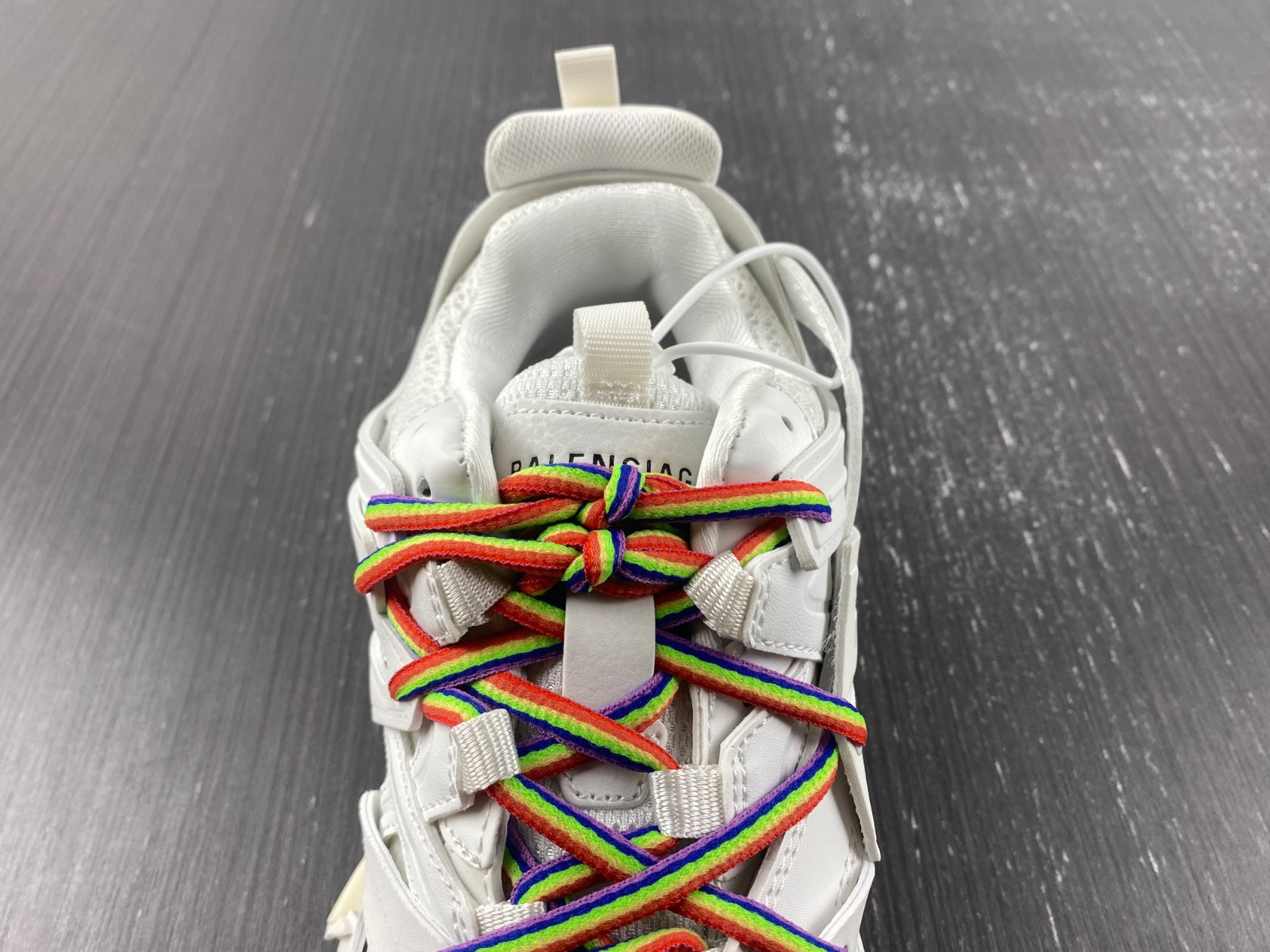 Ba*len*cia*ga track  542436 w3rm1 9081