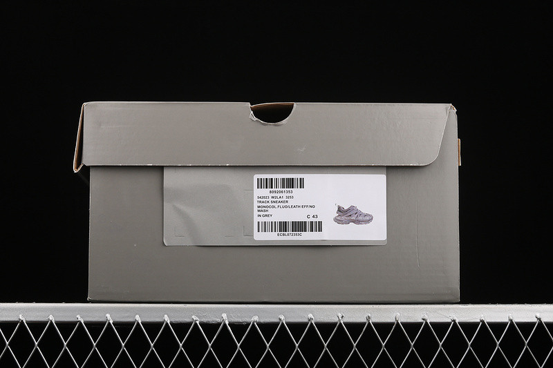 Ba*len*cia*ga track w2la13253