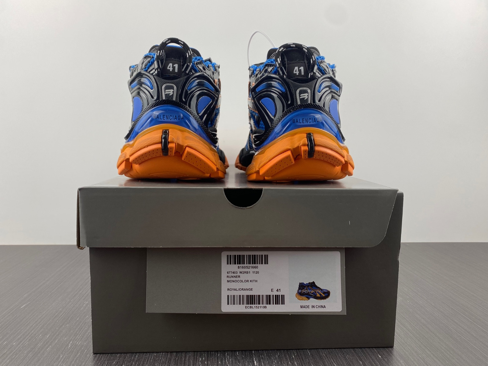 Ba*len*cia*ga runner 677403 w2rb1 1120