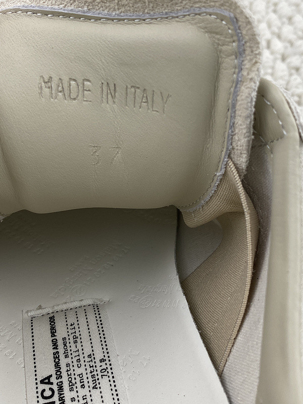 ma*s*n Ma*i*la sneakers