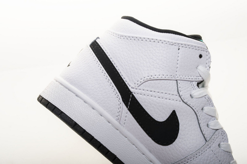 Air Jordan 1 Retro Mid BG "Hyper Jade" 554725-122