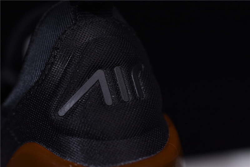 Nike Air Max 270  “Hot Punch” black AH8050-010