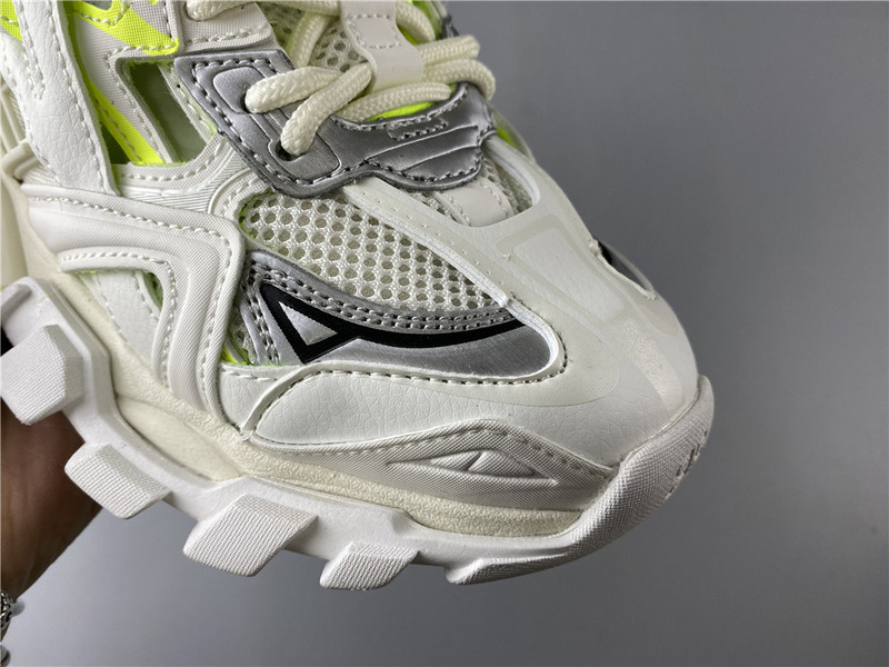 BLCG Track 2.0 568615-W2GN5-5819