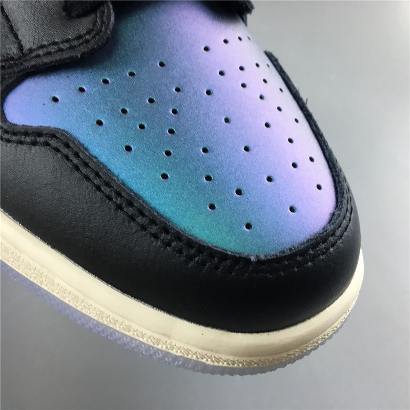 Air Jordan 1 Mid Iridescent Black BQ6472-009